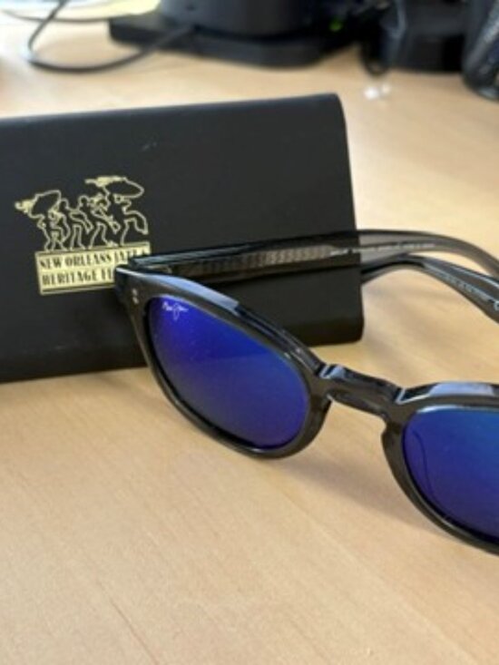 MAUI JIM CHEETAH 5 MJ 842-27G Grey Translucent Blue Hawall Polarized Sunglasses main image 7
